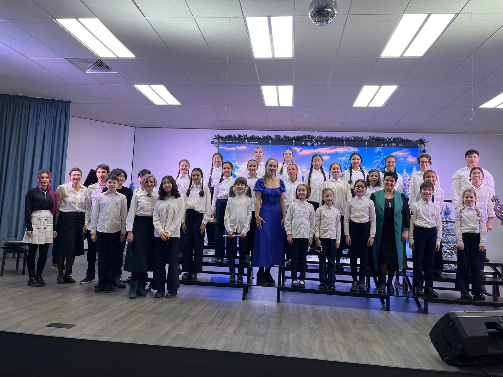 Новогодние концерты всех отделений